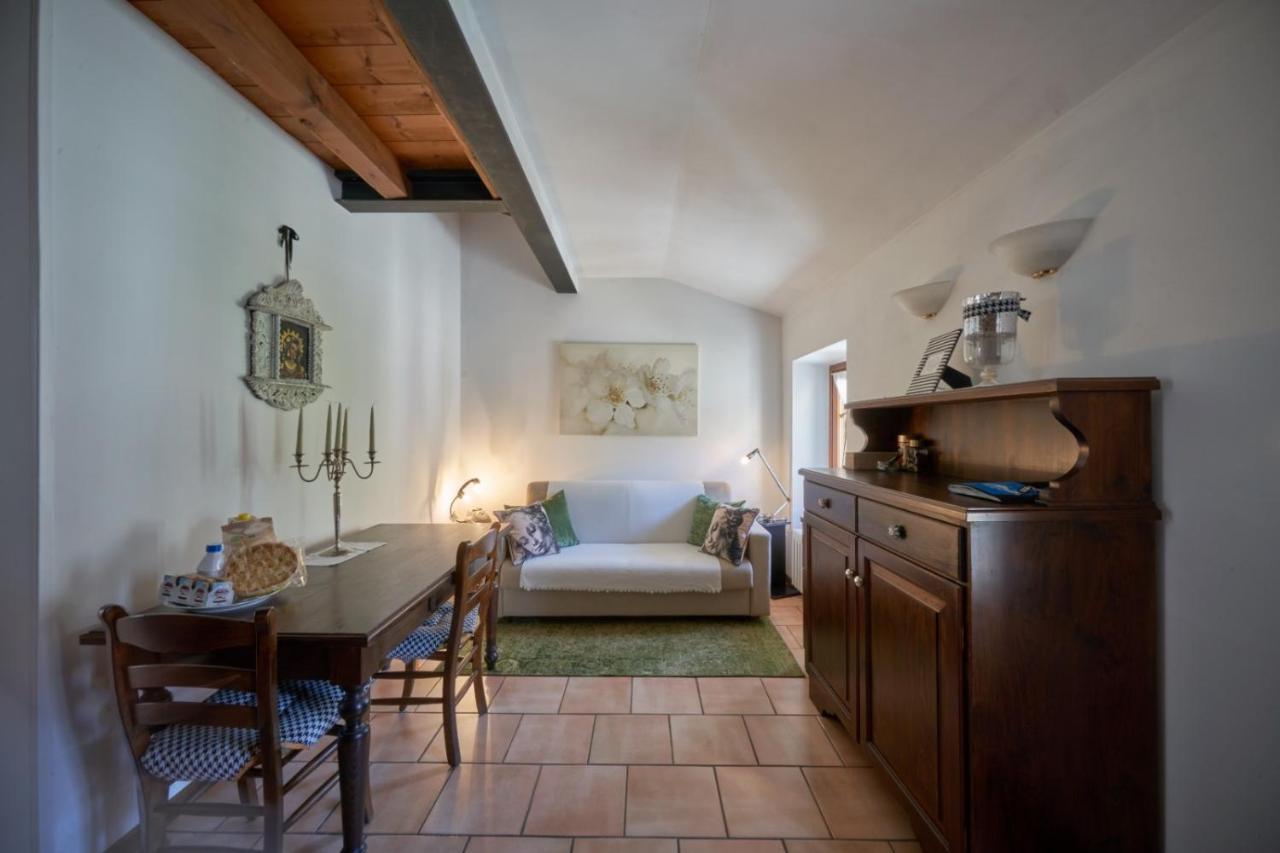 Porto Valentino Apartment Сирмионе Экстерьер фото